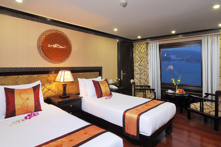 Hanoi: 4-Days UNESCO Luxury Ha Long/Lan Ha & Ninh Binh Tour 4D3N with 3-Star Overnight Cruise in Halong Bay
