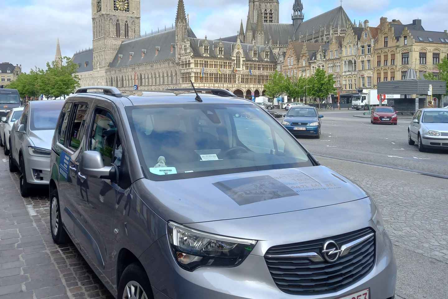 DESDE Ypres: TOUR PRIVADO DE CAMPOS DE BATALLA DE LA PRIMERA GUERRA MUNDIAL desde Ieper