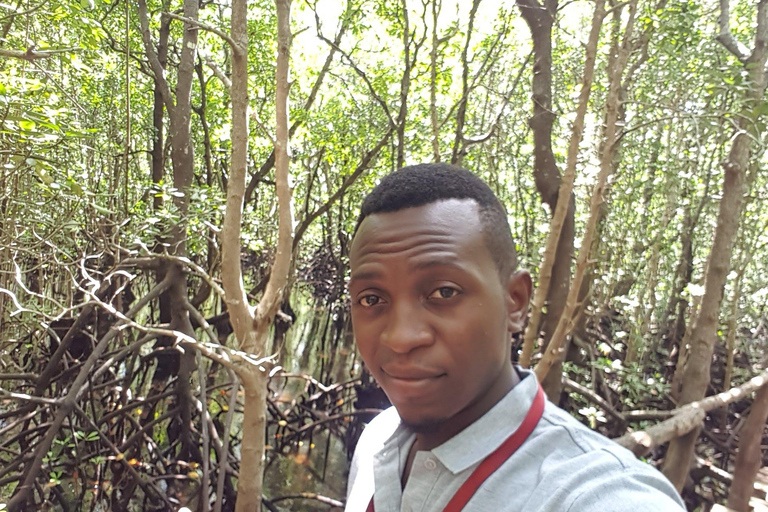 Zanzibar : visite guidée de la forêt de Jozani et de la grotte de Kuza