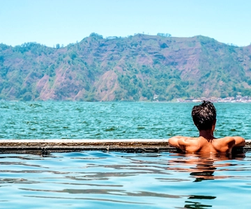 Bali: Mount Batur Sunrise Hike and Natural Hot Spring