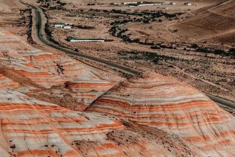 巴库：粉红湖、糖果山和贝什巴马格山之旅