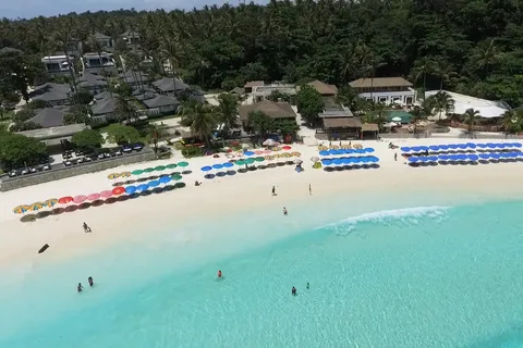 Phuket: Escursione di snorkeling alle isole coralline e racha con pranzo