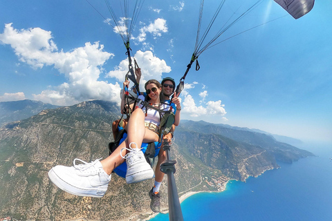 From Antalya: Fethiye Blue Lagoon with Lunch & Paragliding