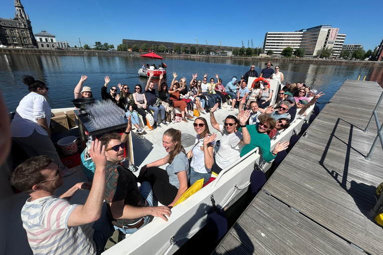 Antwerp: Private Harbor Cruise with Aperitif near the MAS XL Antwerp: Private Harbor Cruise with Aperitif near the MAS