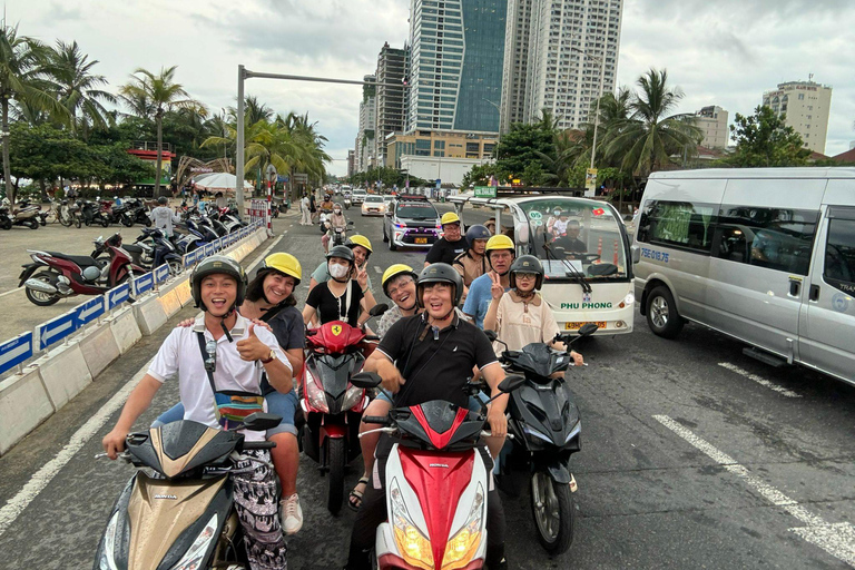 Halvdagsutflykt Da Nang City Sightseeing Privat tur med motorcykelMotorcykeltur