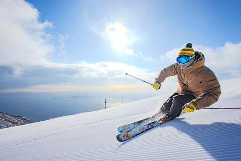 Osaka: Shiga Biwako Valley Winter Ski Day Tour opt lesson C (SKI + LIFT + CLOTHES)