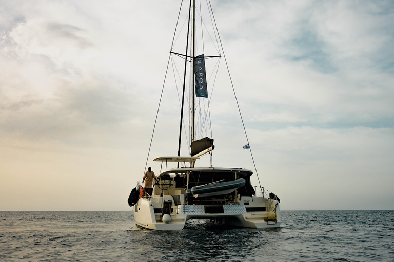 Premium Sunset Cruise Rethymno Golden Hour, Open Bar & Tapas