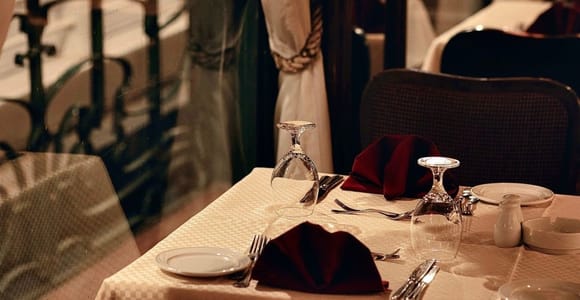 Cairo: Nile Dinner Cruise, Belly Dance & Tanoura