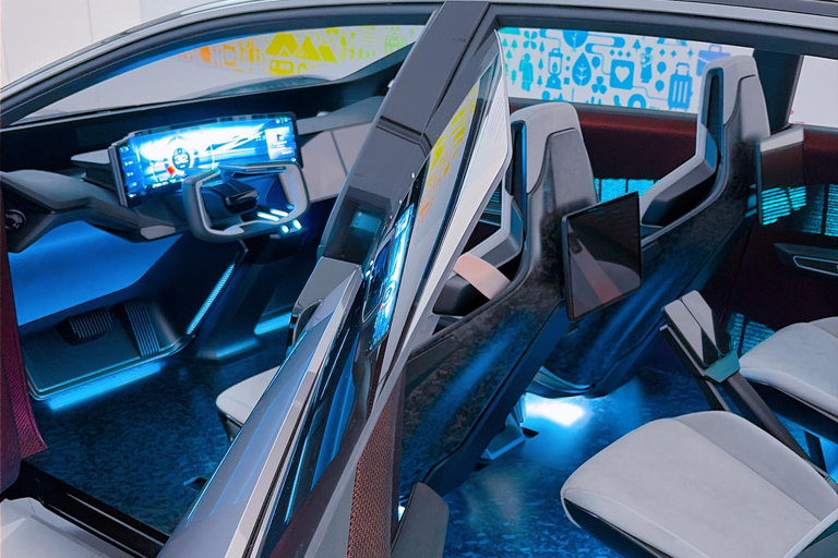 Nagoya: Toyota Innovation Private Tour with Transfers
