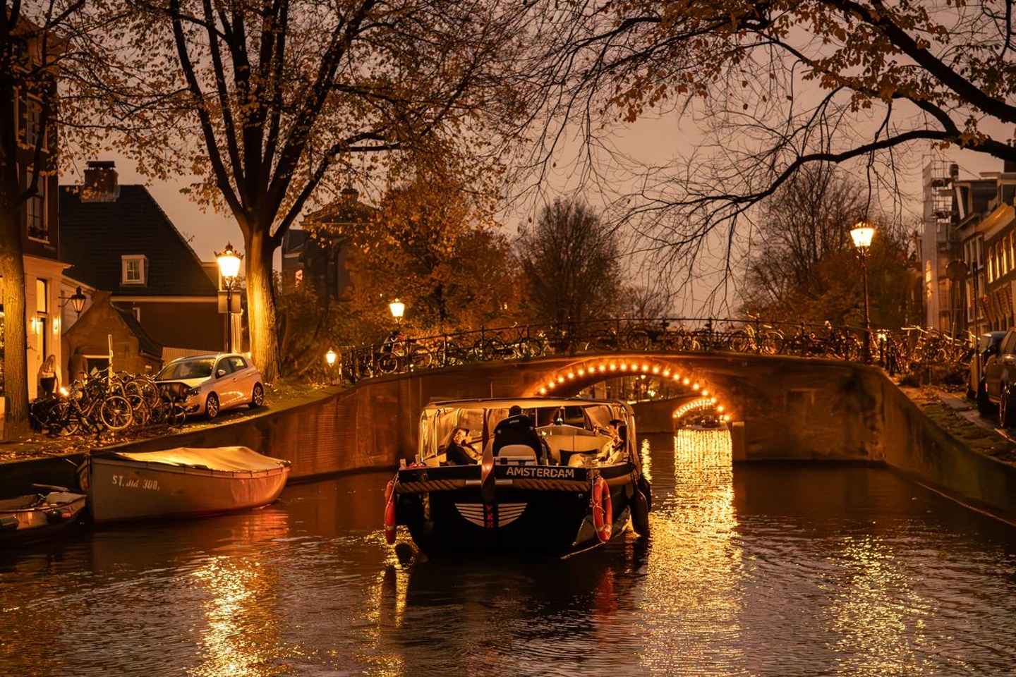 Amsterdam Evening (Sunset) Canal Cruise w/ optional drinks