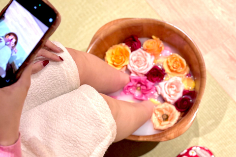 Tokyo: Asakusa Foot Bath with Matcha and Japanese Sweets