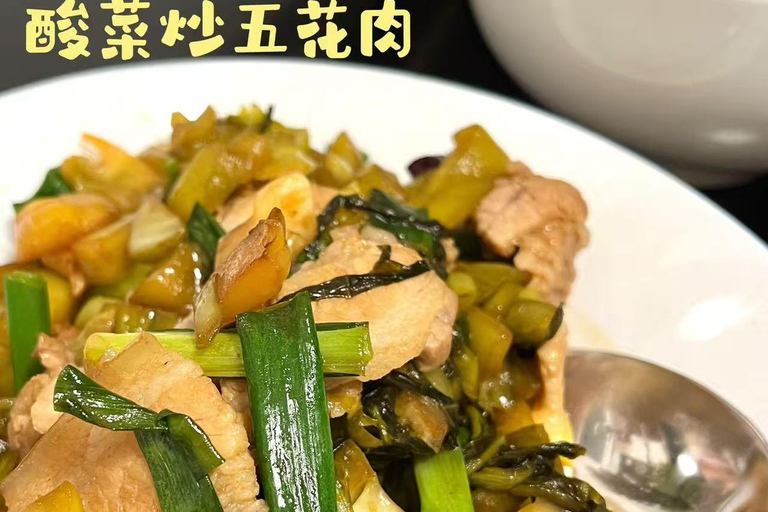 Shanghai Food Experience: Eat with local