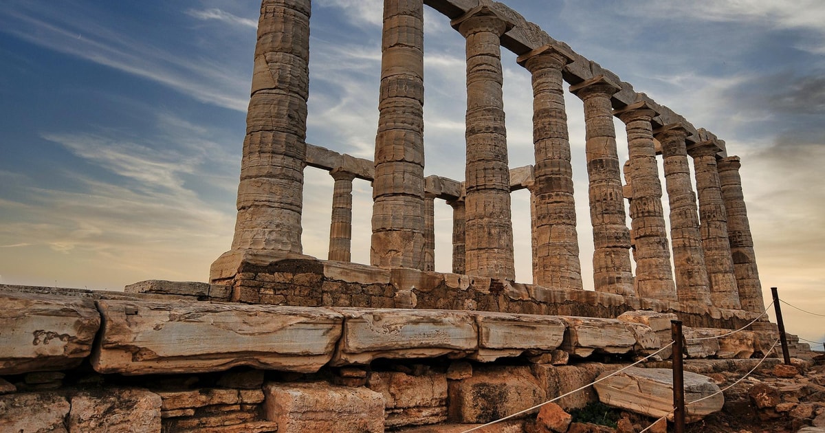 All day Tour to Famous Sites of Athens e Cape Sounion · athens