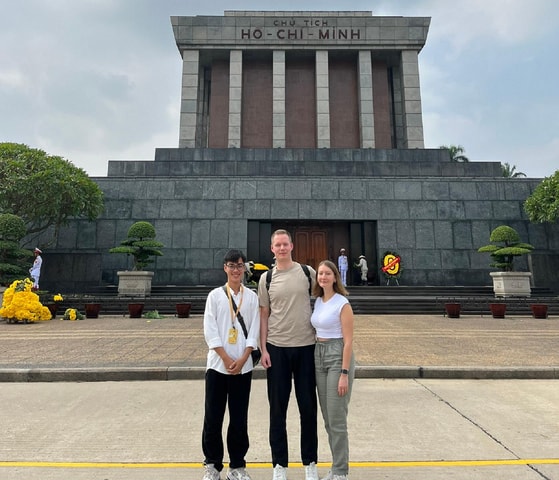 Hanoi: City Highlights Half-Day Luxury Small Group Tour