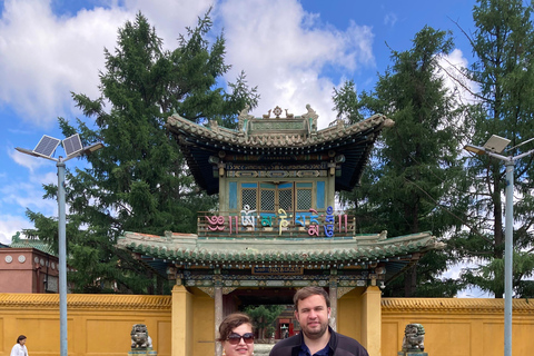 أولان باتور: جولة سير خاصة مع مرشد محليجولة سيرًا على الأقدام لمدة ساعتين