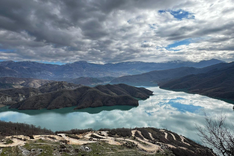 From Tirana: Bovilla Lake &amp; Gamti Mountain Hiking/SwimmingFrom Tirana: Bovilla Lake &amp; Gamti Mountain Hiking Adventure