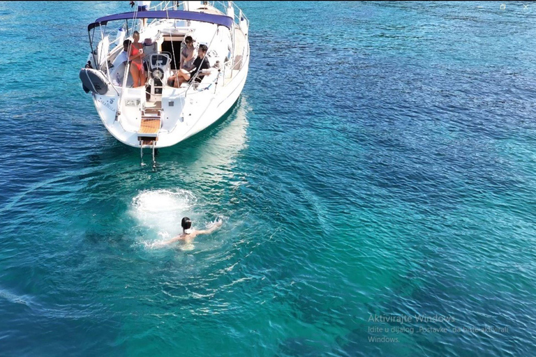 Dubrovnik: Private Sailing Boat Tour to Elaphiti & Blue Cave