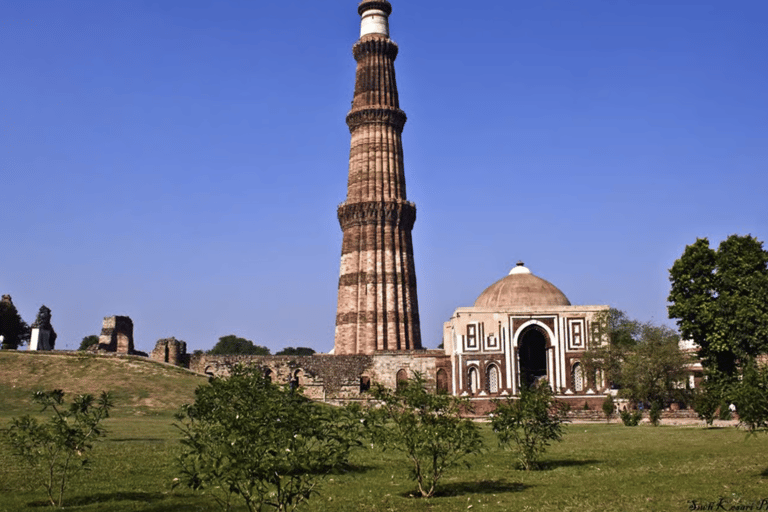 Delhi: 6-Day Golden Triangle Tour with Varanasi By Flight Golden Triangle Tour With without Accommodation