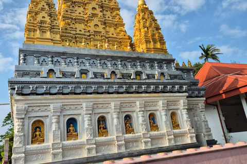 Kandy Evening City Tour & Dance Show Reservations by Tuk-Tuk Kandy evening tour