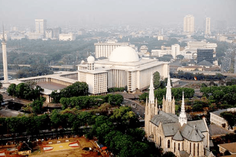 Jakarta: Private Customizable City Tour by SUV