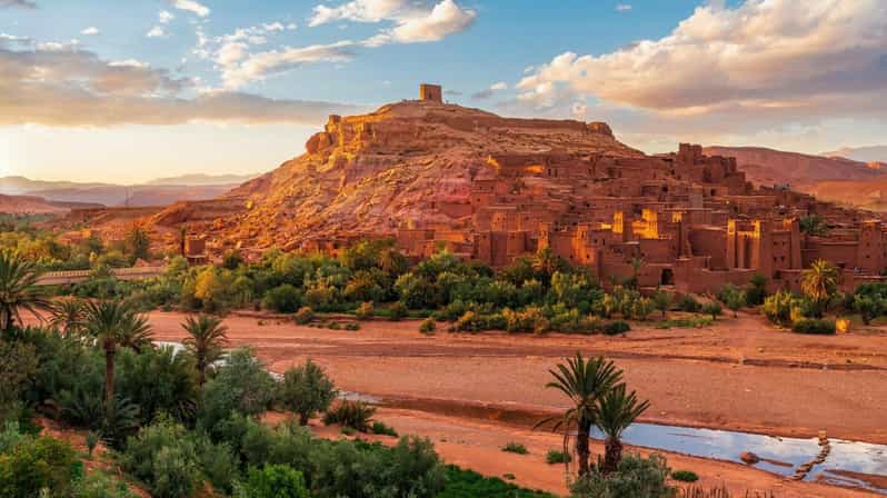 Au départ de Marrakech : excursion guidée d'une journée à Ouarzazate et Aït Benhaddou - trekking