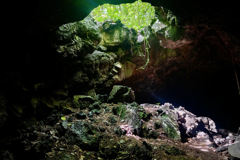 El Salvador: San Diego Volcano Crater Guided Hike
