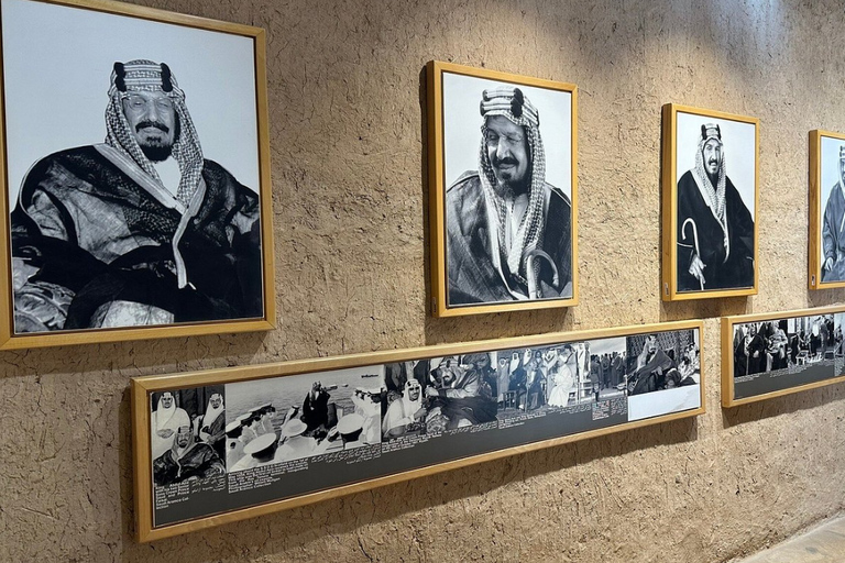 Riade: visita guiada à Fortaleza e ao Museu de MasmakRiade: visita guiada ao Forte e Museu de Masmak