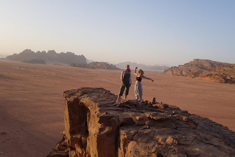 Luxury 4-Day Jordan Tour: Petra, Wadi Rum, Dead Sea & Amman