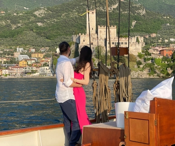 Malcesine: Romantic Cruise on Historical Sailboat