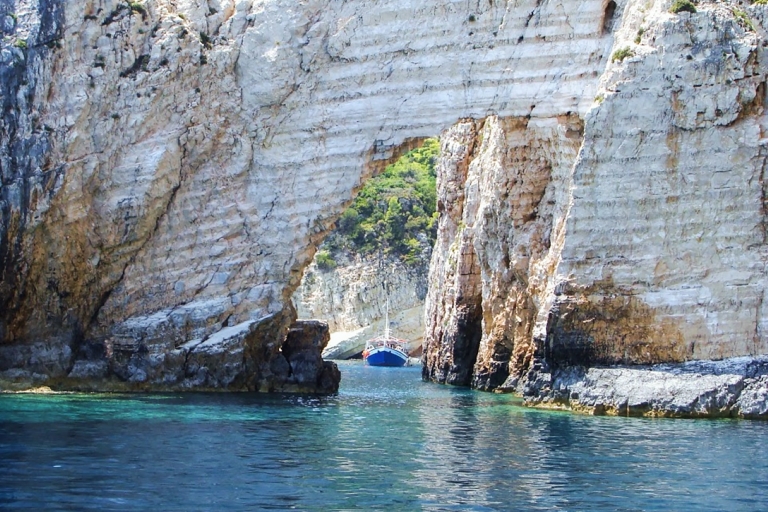 Zante: Excursión a las Islas Marathonisi y Cameo y a las Cuevas de KeriZante: Islas Marathonisi y Cameo y Cuevas de Keri Tou