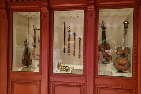 Muscat: Full or Half-Day City Tour with Royal Opera House Muscat: Half Day Sightseeing Tour with Royal Opera House