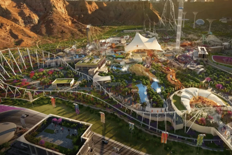 Riyadh: 3-Days Private City Tour and Six Flags Al Qiddiyah