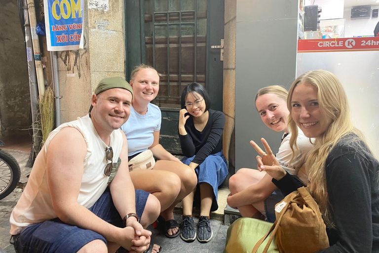 Hanoi: Discover Vegan/ Vegetarian Local Street Food Hanoi: Local vegan/vegetarian street food tour