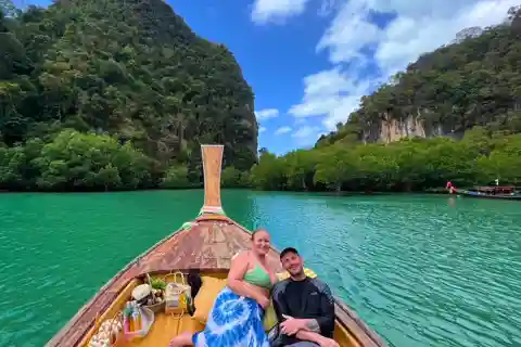 Krabi : Bateau privé de luxe à longue queue vers l'île de Hong