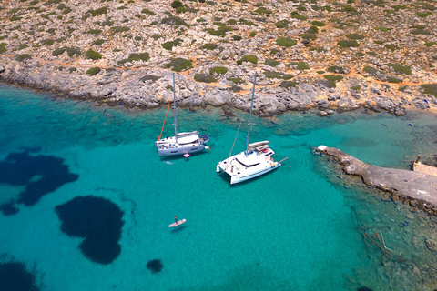 Heraklion: Ganztägige Katamaran-Kreuzfahrt mit Mahlzeit und Getränken