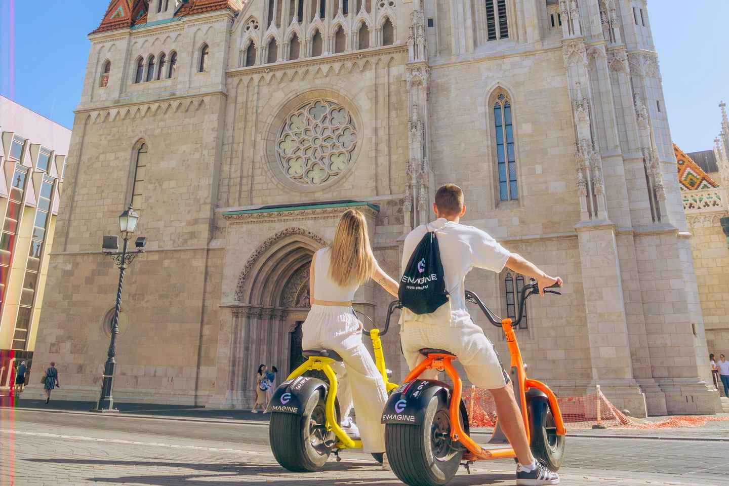 布达佩斯：电动滑板车游渔人堡必看景点