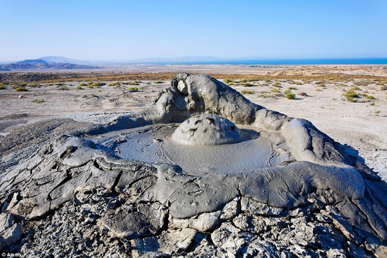 Baku-Gobustan-Absheron-Mud vulkaner-brandtempel