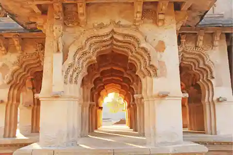 Passeggiata nel tempo ad Hampi (tour guidato a piedi di 2 ore)