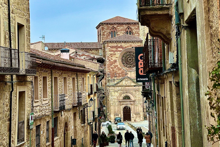 From Madrid: Discover the Monasterio de Piedra and the Kingdom of Aragon Explore the Stone Monastery and discover Sigüenza in a small group