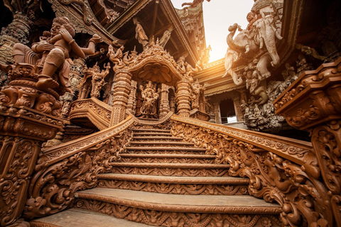Bangkok & Pattaya Pickup: Evening Sanctuary & Alcazar Show Standard option with Bangkok hotel pickup