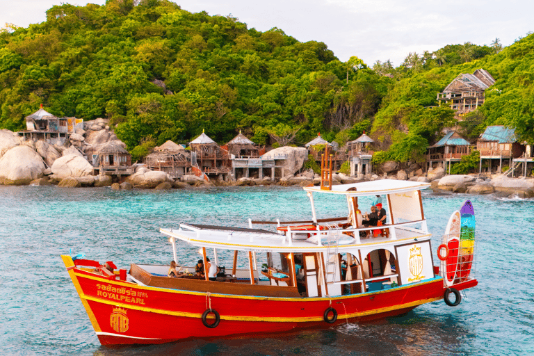 Ko Tao: Vintage Boat-Small Group Snorkeling Day Trip w/Meals