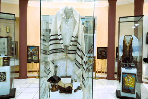 Tbilisi: Jewish Stories with Photo Walk & Kosher Restaurant