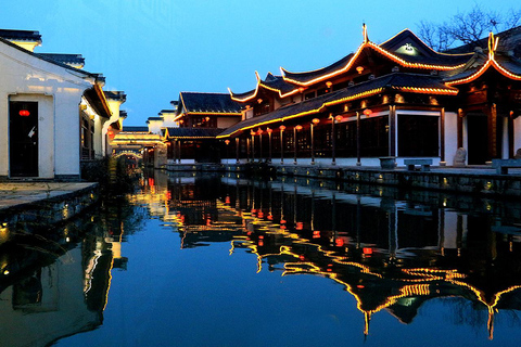 Nanjing: Night Cruise on Outer Qinhuai River for Adults