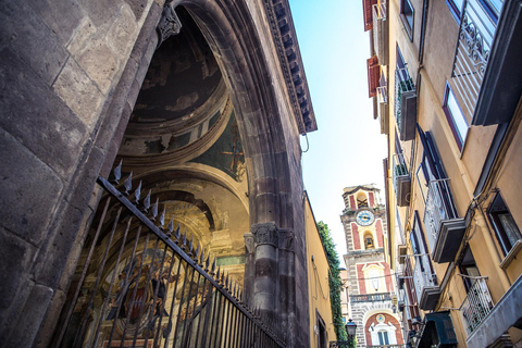 Guided Walking Tour of Sorrento & Street Food Experience Morning Tour in English