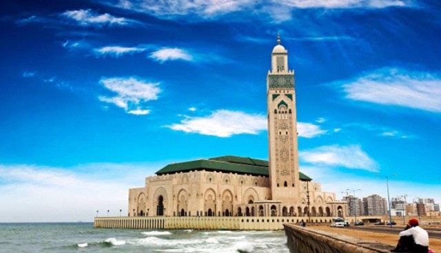 Visit Private Tour the Mosque Hassan II & Sacred Heart Cathedral in Casablanca, Maroc