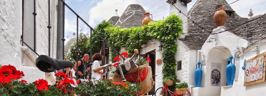 Passeio pela UNESCO: Alberobello e Matera em um ônibus particular saindo de Bari