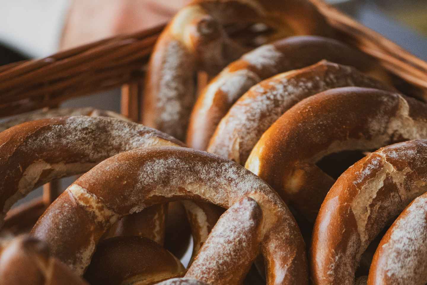 Innsbruck: Walking Traditional Food Tour - Innsbruck: Walking Traditional Food Tour