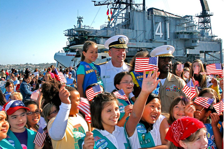 San Diego : billet coupe-file pour le musée de l’USS MidwayBillet d'entrée au musée USS Midway