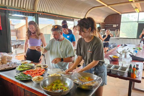 Uluru, Kata Tjuta & Kings Canyon Camping Tour 3 Day / 3 Night - Yulara to Yulara