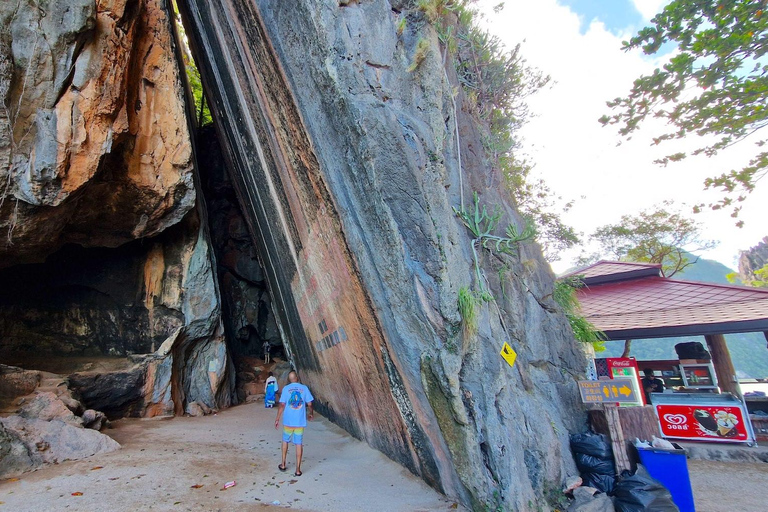 Phang Nga: Barco privado de cauda longa para James Bond e Koh PanyiPhang Nga: Barco particular de cauda longa para James Bond e Koh Panyi
